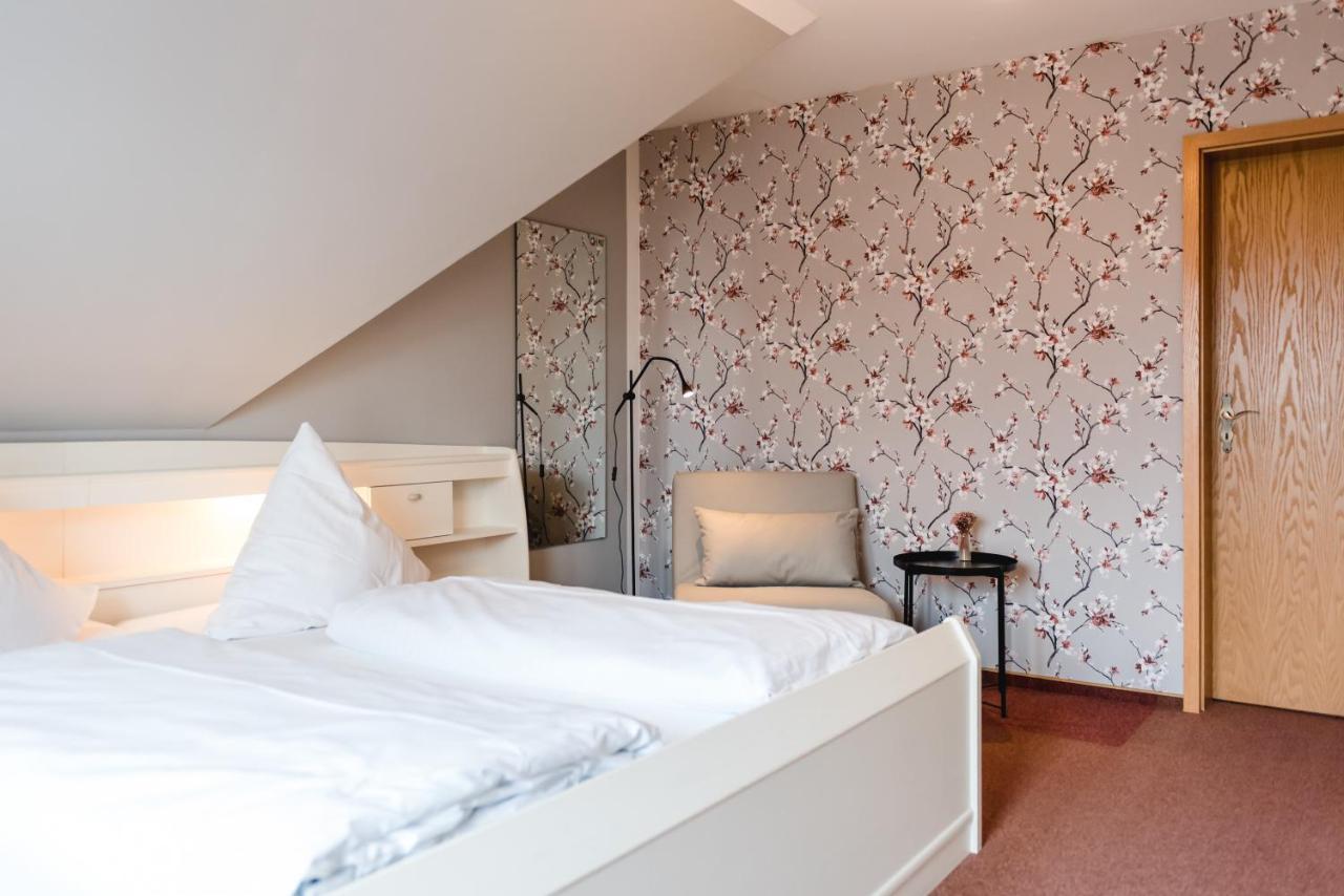 Straendhus Bed&Breakfast Hasselberg  ภายนอก รูปภาพ